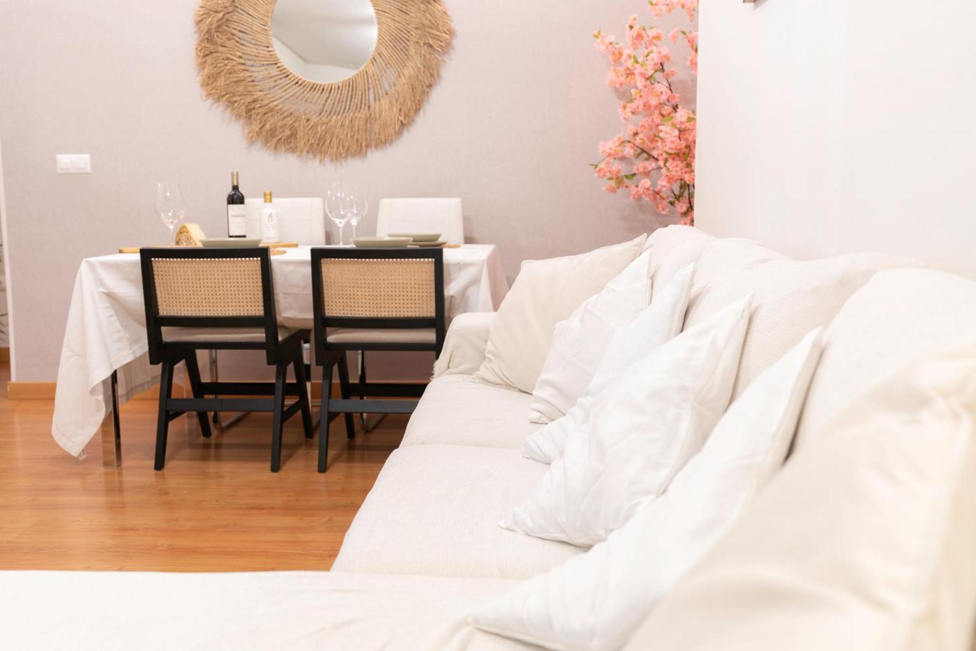 Urban Bliss, Precioso Apartamento A 6 Kms De Granada Centro Churriana de la Vega Luaran gambar